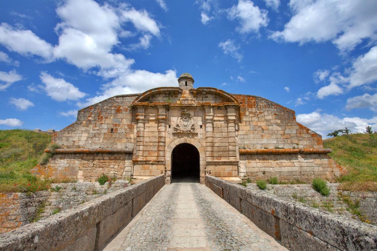 Cantinho D'Aldeia Guarda Exterior foto